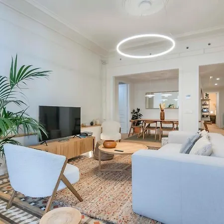 Exclusive Paseo De Gracia 5bd 5bth With Terrace 公寓 *