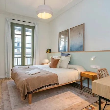 Exclusive Paseo De Gracia 5bd 5bth With Terrace * バルセロナ