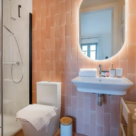 Exclusive Paseo De Gracia 5bd 5bth With Terrace *